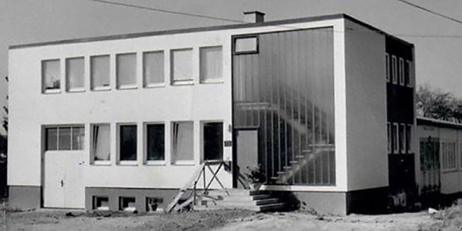 Eigenes Firmengebäude, 1964